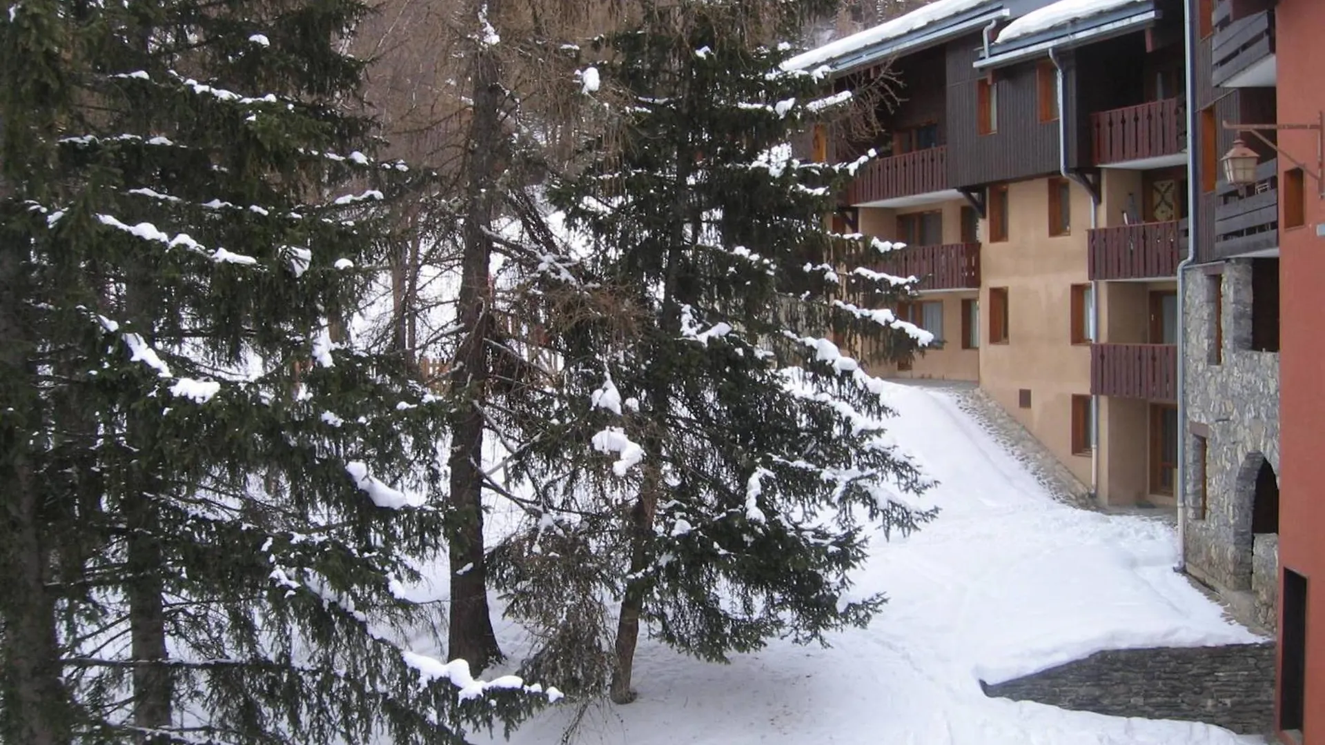 Apartment Duplex 6 Pers Avec Balcon Aux Coches, Proche Pistes Et Commerces - Fr-1-353-5 La Plagne France